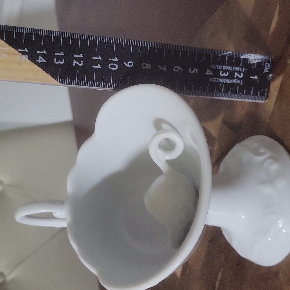 Vintage Nut/Sugar Bowl And Spoon Set. - Picture 9 of 10